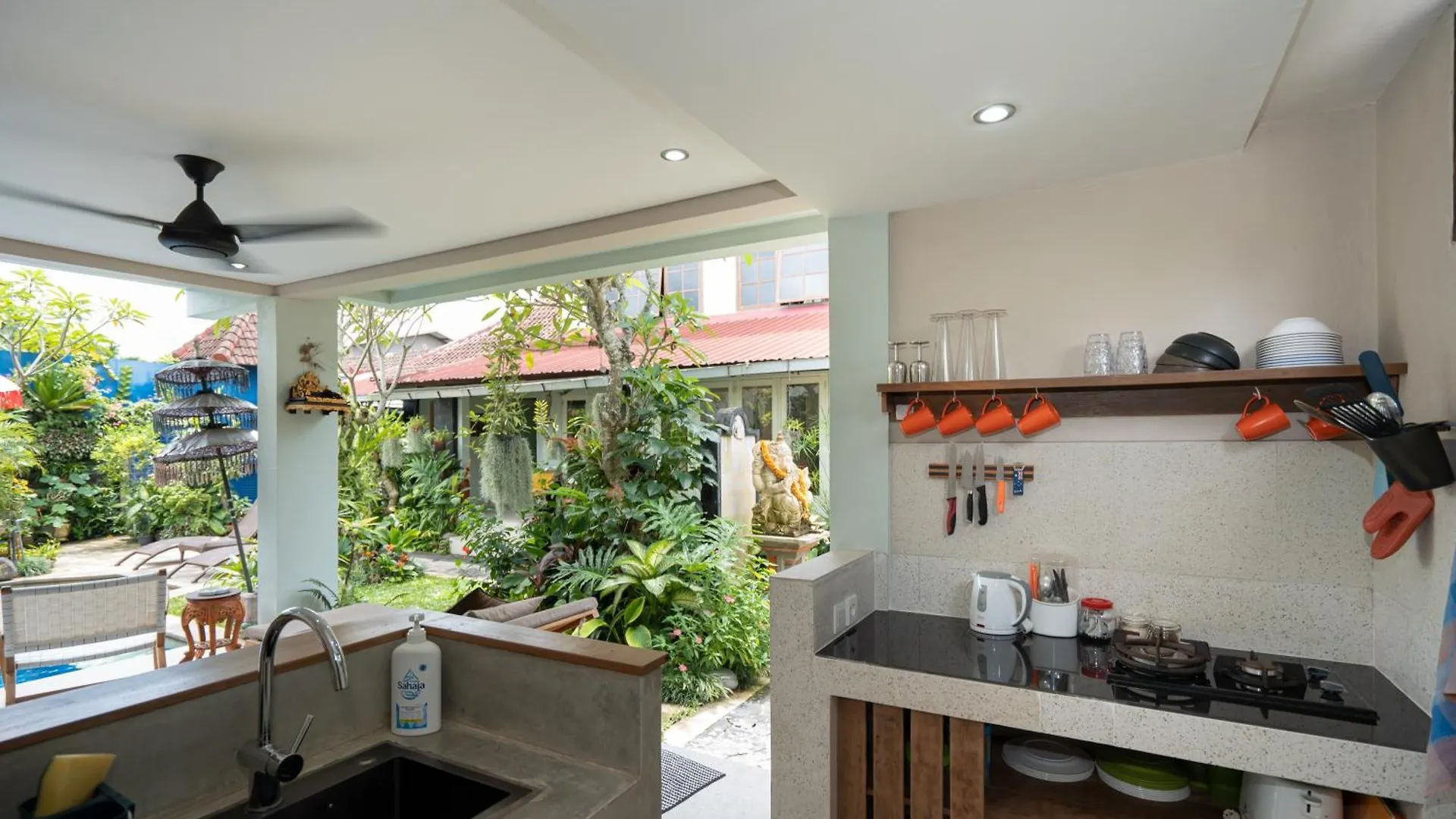 Angel House Ubud Eco Villa Indonesia